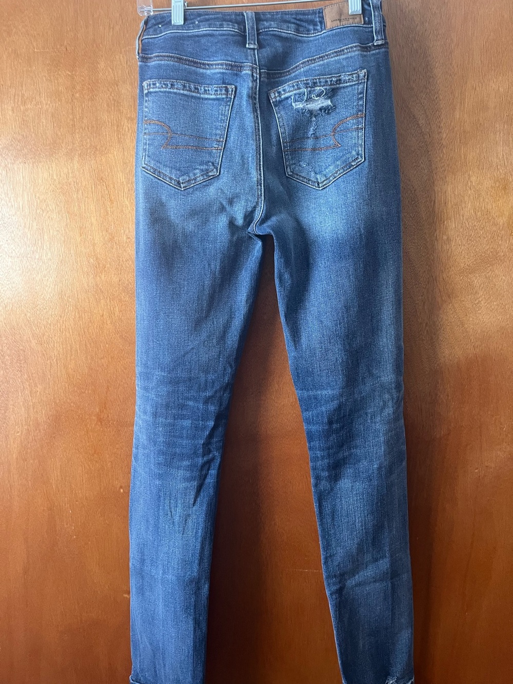 American Eagle Outfitters Ripped Skinny Jeans - Medium Blue Wash - Picture 5 of 7